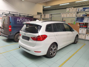 BMW 2 active tourer  pellicola oscurata gradazione 20 thiene vicenza