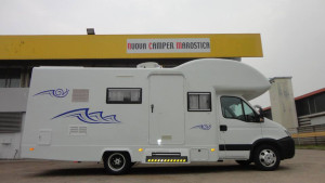 Camper Iveco - decorazione con grafiche personalizzate nuova camper marostica