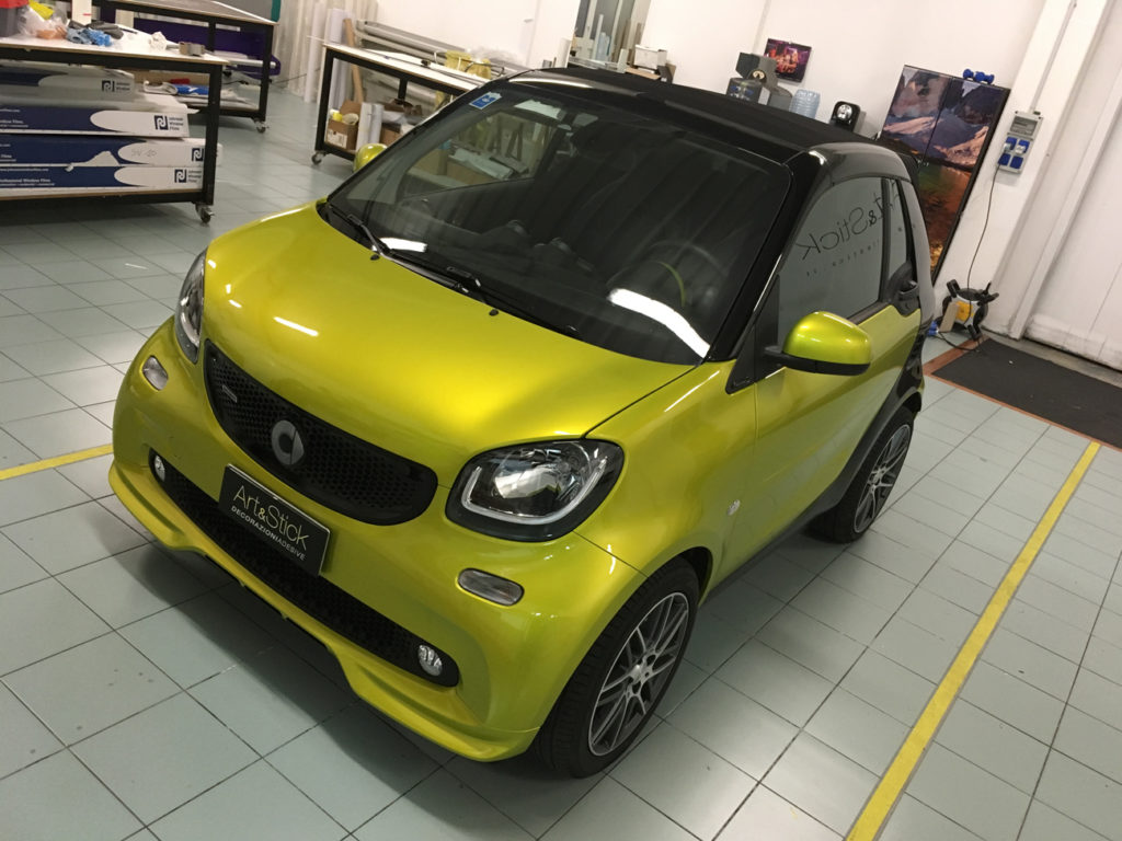 Car wrapping smart fortwo brabus pellicola hexis gold metallic thiene vicenza