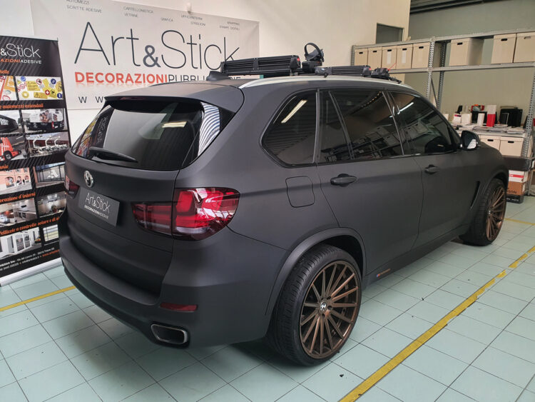 Car wrapping vetri oscurati fari loghi logo BMW X5