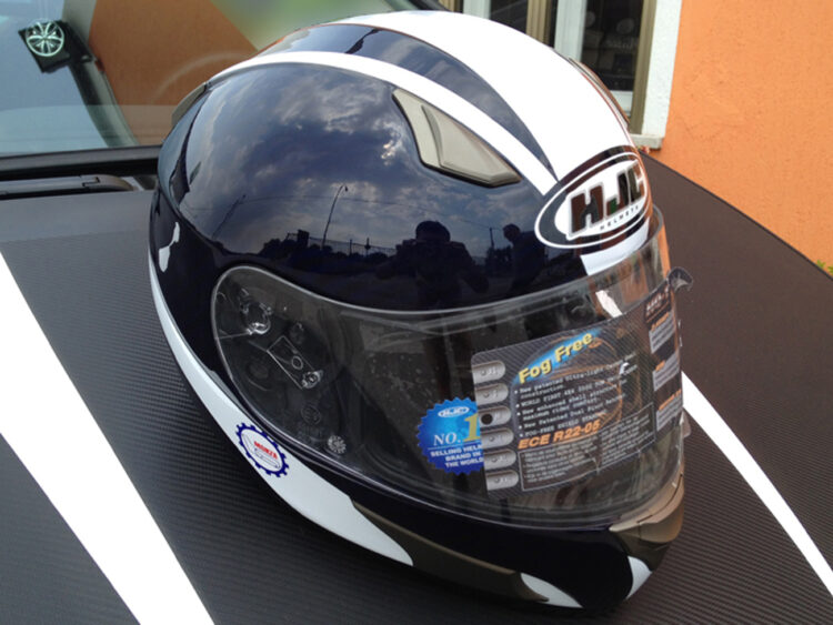 CASCO HJC HQ1 CARBON BLUE decorazione con adesivi bianchi
