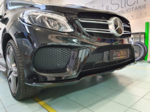 Copertura-cromature-Mercedes GLE pellicola-nero-lucida 2