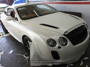 DBX Bentley GT Supersports bianca perlata opaca