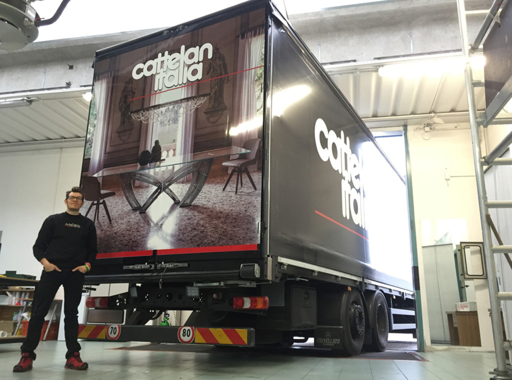 Decorazione flotta aziendale furgoni camion cattelan italia