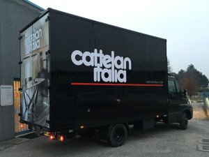 Decorazione flotta aziendale furgoni camion cattelan italia