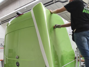 Decorazione mercedes sprinter pellicola cast verde metallizzato car wrapping prespaziati