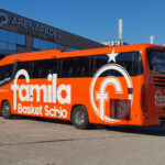 Decorazione-pullman famila basket schio pellicola-cast-car-wrapping prespaziati