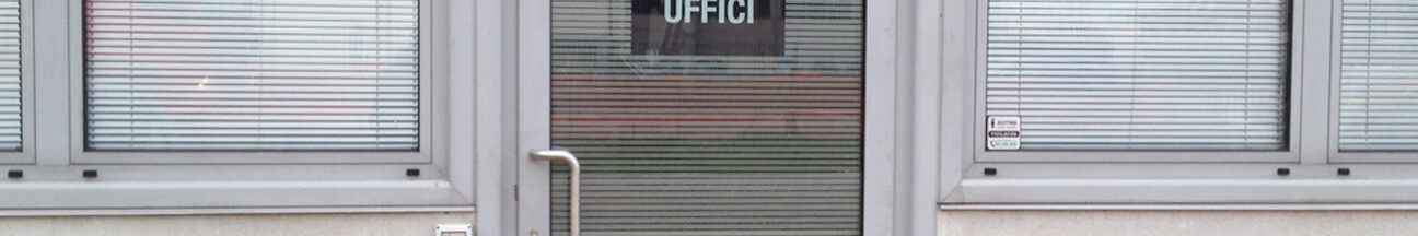 Decorazione vetrate con pellicola smerigliata