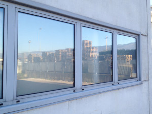 Decorazione vetrate con pellicola smerigliata