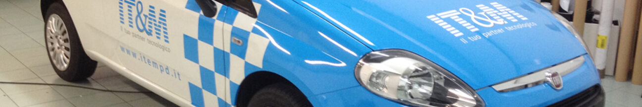 FIAT PUNTO VAN decorazione automezzo aziendale cast car wrapping prespaziatiFIAT PUNTO VAN decorazione automezzo aziendale cast car wrapping prespaziati