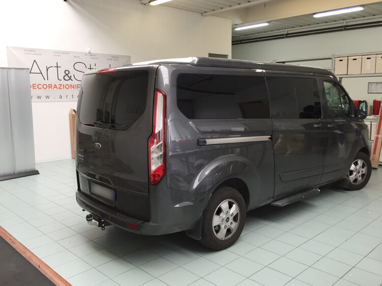 Ford-Tourneo-pellicola-oscurata-solare-gradazione-05-thiene-vicenza