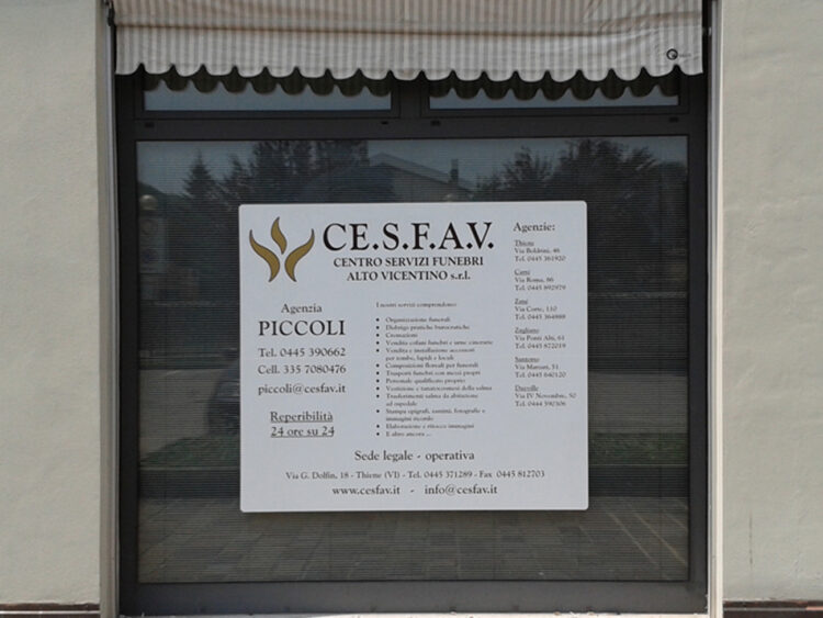 Grafica e decorazione agenzia pompe funebri