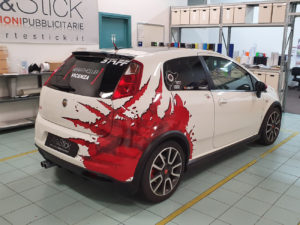 Grande punto abarth personalizzazione wrapping stampa digitale