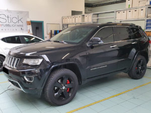 Jeep Grand Cherokee con pellicola oscurata gradazione 20 thiene vicenza