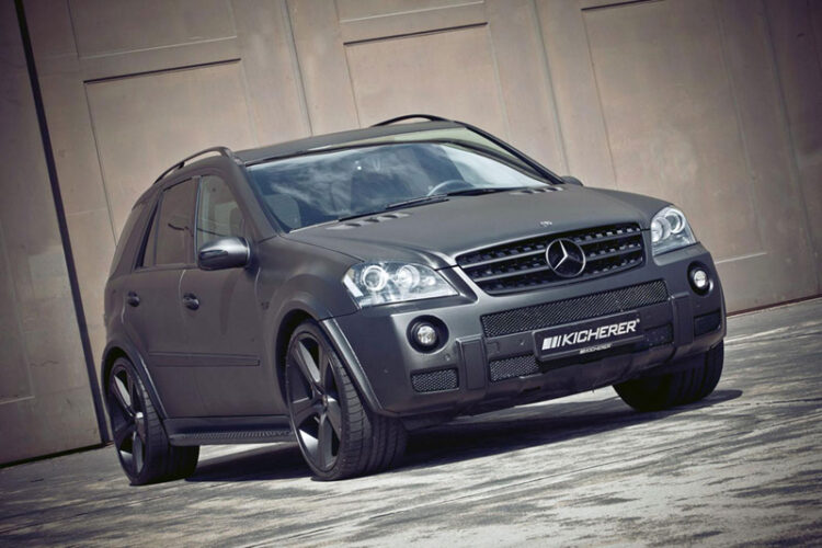 Kicherer Mercedes ML63 AMG Carbon Series nero carbonio