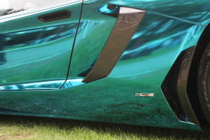 Lamborghini Aventador LP760-4 Dragon Edition in verde cromato specchio