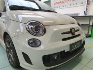 Oscuramento-protezione-fari-pellicola-oscurante abarth 500 anteriori