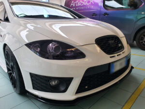 Oscuramento-protezione-fari-pellicola-oscurante anteriori seat leon cupra