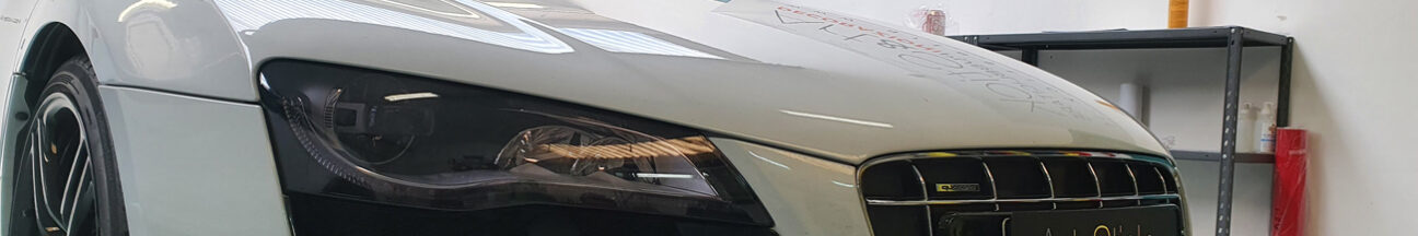 Oscuramento-protezione-fari-pellicola-oscurante posteriori audi r8