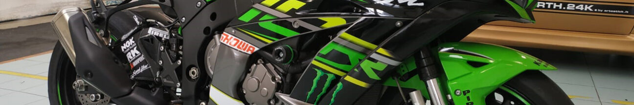 Personalizzazione Kawasaki Ninja livrea replica SBK