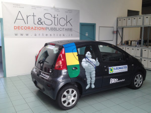 Peugeot 107 decorazione auto sostitutiva pubblicitaria BRP, BRPneumatici, Euromaster