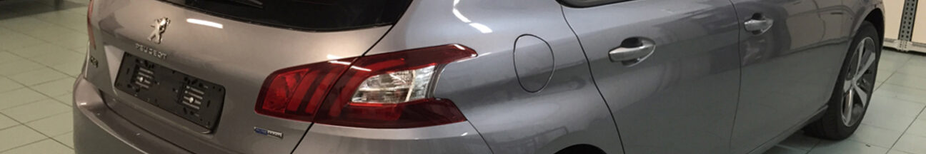 Peugeot 308-pellicola-oscurata-solare-gradazione-05 Peugeot 308 pellicola oscurata solare gradazione 05