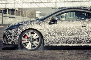 Peugeot RCZ R Prototype prototipo car wrapping swirl spyshots AutoMoto.it