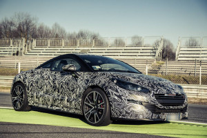Peugeot RCZ R Prototype prototipo car wrapping swirl spyshots AutoMoto.it