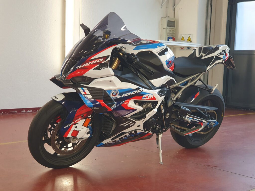Protezione-PPF-antisasso-paint-protection personalizzazione drb bmw s1000rr