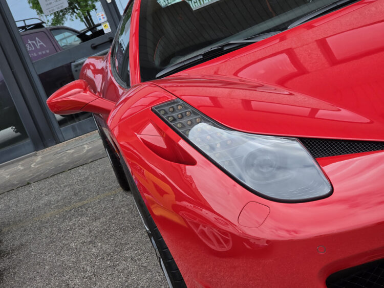 Protezione PPF antisasso su Ferrari 458