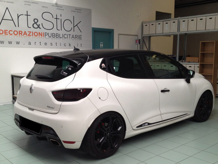 RENAULT CLIO RS oscuramento fari pellicola e wrapping bianco opaco nero lucido