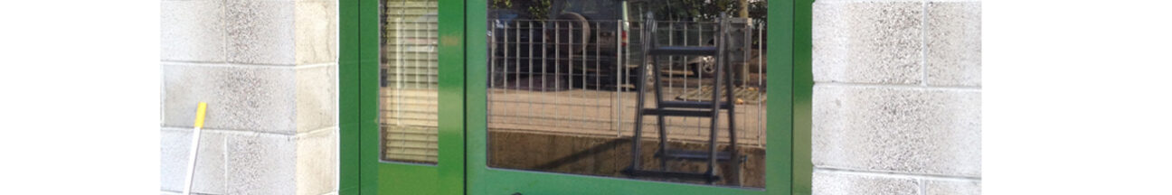 Ristrutturazione vecchio serramento porta