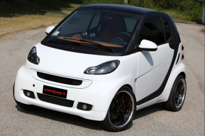 Romeo Ferraris Smart ForTwo in bianco opaco