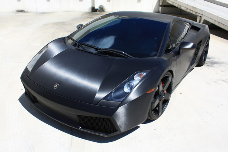 Superior Auto Design Lamborghini Gallardo nero metallizzato spazzolato
