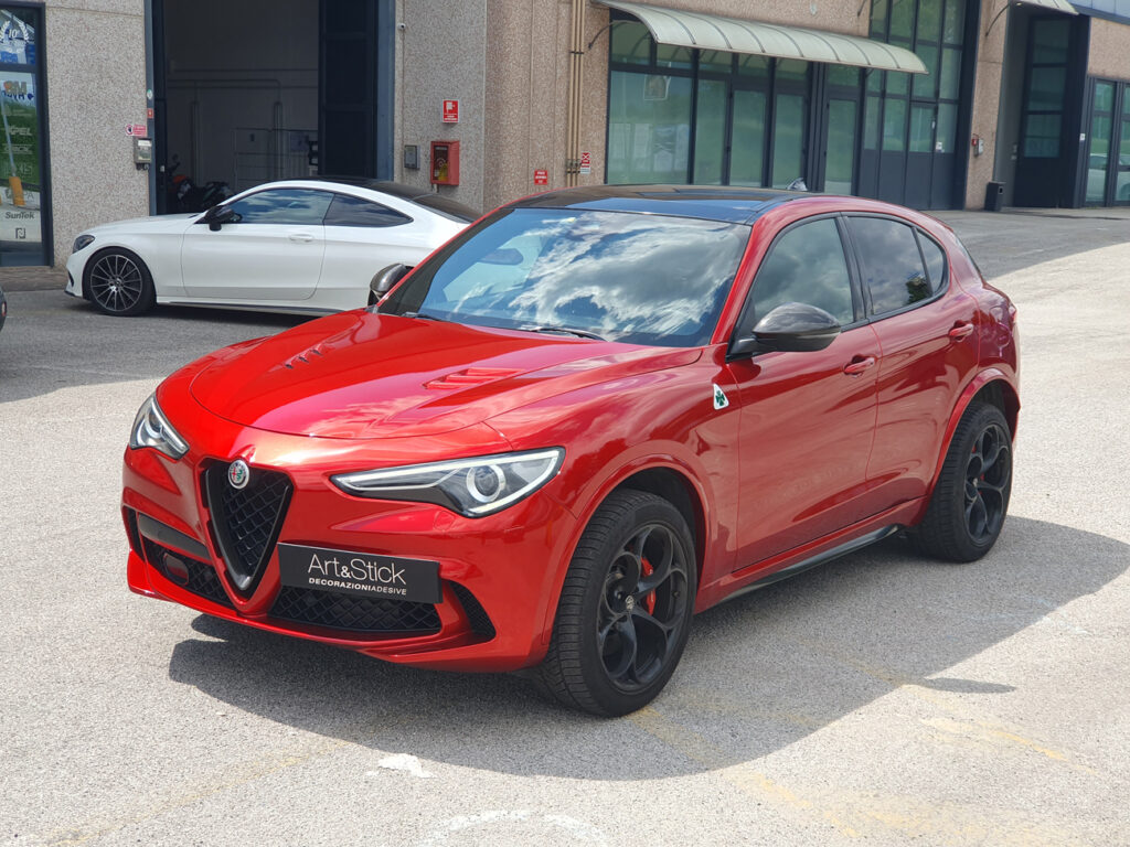 alfa romeo stelvio quadrifoglio Gloss Candy FIRE RED