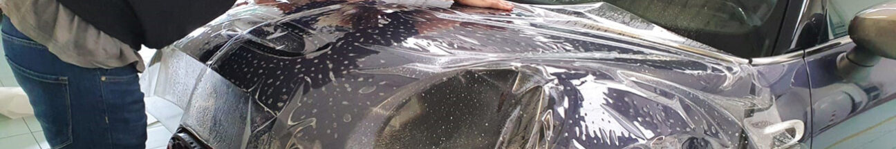 applicazione protettivo trasparente ppf paint protectiob film hexis bodyfence mini gp 2020