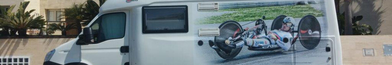 decorazione wrapping camper iveco