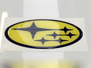 etichette resinate 3D in rilievo logo subaru