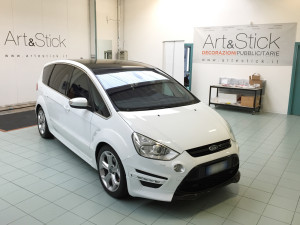 ford smax dettagli nero lucido wrapping