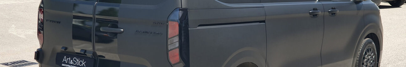 ford transit nero opaco stripes fari vetri oscurati