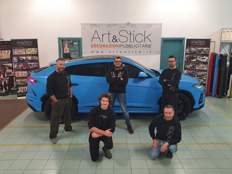 lamborghini urus car wrapping 3m 1080 matte riviera blue