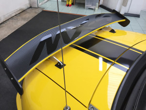 mazda mx5 spoiler wrapping