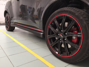 personalizzazione nissan juke nismo pellicola carbonio 3d wrapping 