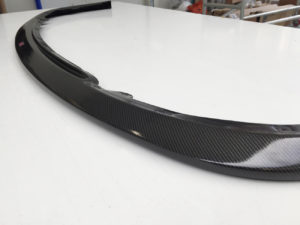 personalizzazione splitter subaru impreza carbonio