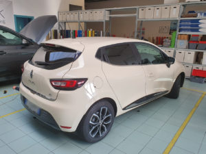 renault clio pellicola oscurata solare gradazione 20 thiene vicenza