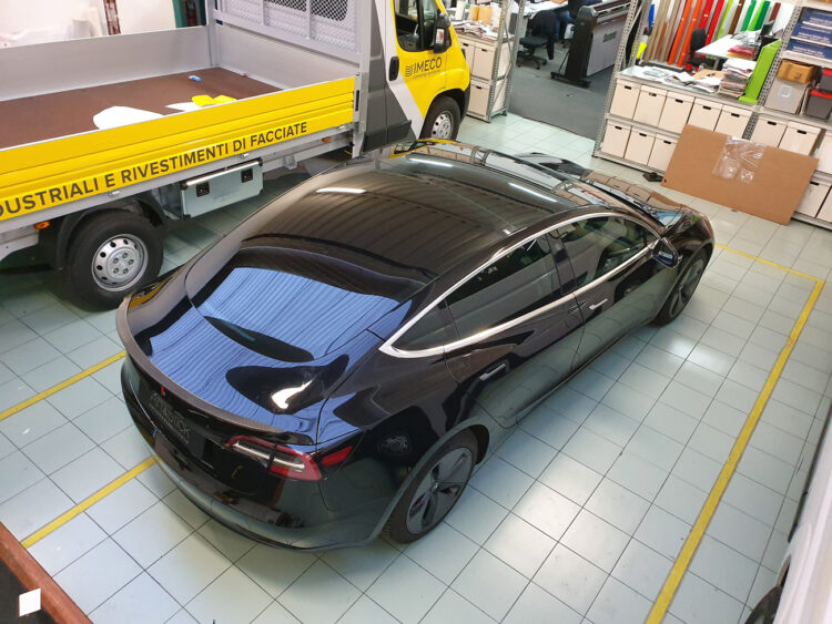 tesla model 3 pellicola oscurata solare gradazione 15 35 thiene vicenza