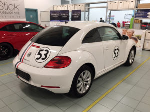 volkswagen maggiolino personalizzazione herbie 1