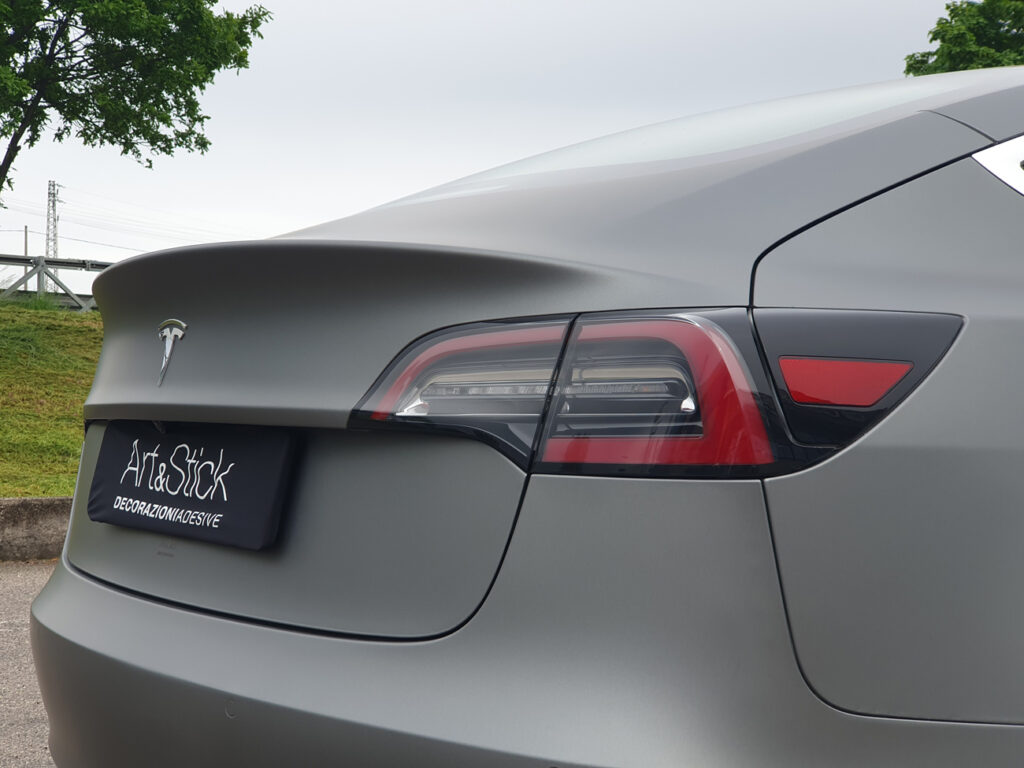 wrapping-cambio-colore-tesla model 3 grigio metallizzato opaco avery swf